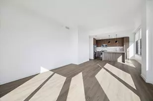 1 Riva Row, The Woodlands, TX 77380 - Photo 6