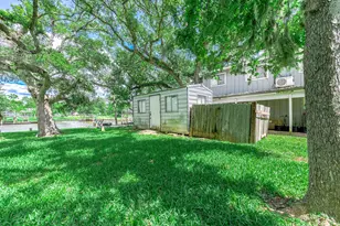 875 Private Rd 652, Sargent, TX 77414 - Photo 4