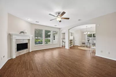 3602 Avey Court, Pearland, TX 77584 - Photo 10