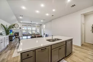 30018 Aralia Dr, Brookshire, TX 77423 - Photo 8