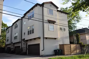 5743 Petty St, Houston, TX 77007 - Photo 1