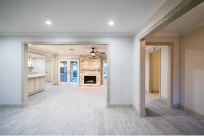 5046 Yarwell Drive, Houston, TX 77096 - Photo 20