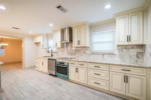 5046 Yarwell Dr, Houston, TX 77096 - Photo 18