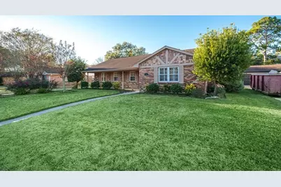 5046 Yarwell Drive, Houston, TX 77096 - Photo 1