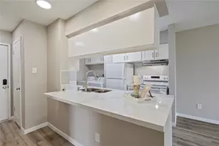 200 Yacht Club Ln, El Lago, TX 77586 - Photo 6
