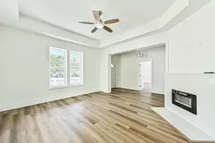 3124 Ave R 1/2, Galveston, TX 77550 - Photo 10