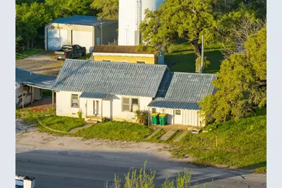 907/915 N Jefferson Street, La Grange, TX 78945 - Photo 8