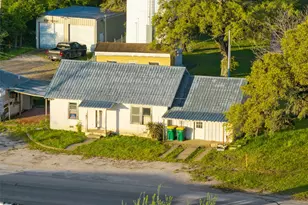 907/915 N Jefferson St, La Grange, TX 78945 - Photo 8