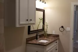 5809 Newcastle St, Bellaire, TX 77401 - Photo 30