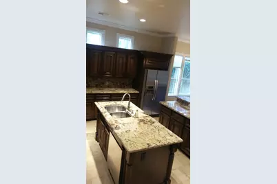 5809 Newcastle Street, Bellaire, TX 77401 - Photo 14