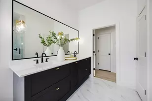 303 Marcella St, Houston, TX 77091 - Photo 22