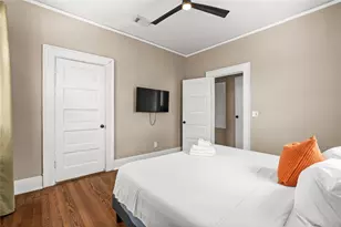 1202 Hawthorne St, Houston, TX 77006 - Photo 22