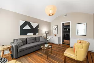 1202 Hawthorne St, Houston, TX 77006 - Photo 6