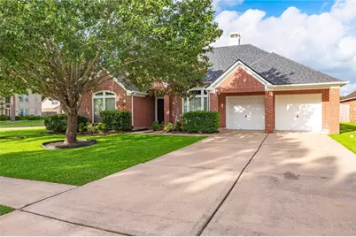 101 Arbor Springs Lane, Dickinson, TX 77539 - Photo 36