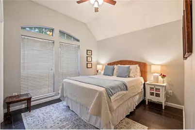 101 Arbor Springs Lane, Dickinson, TX 77539 - Photo 18