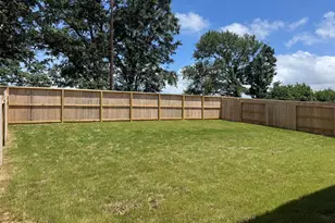 5878 Mercer St, Conroe, TX 77303 - Photo 12