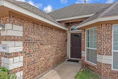 8107 Grandview Street, Houston, TX 77051 - Photo 2