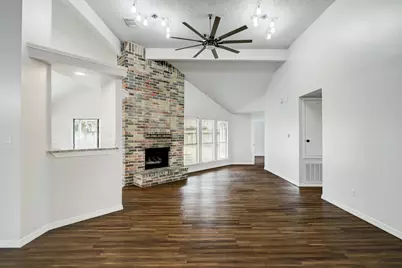 6010 Sean Court, Humble, TX 77346 - Photo 2