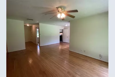 5042 Grape Street, Houston, TX 77096 - Photo 10