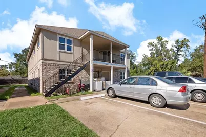 700 Lyle W Avenue #A, Cleveland, TX 77327 - Photo 12