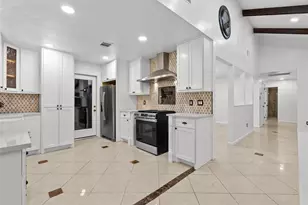 9814 Sageroyal Ln, Houston, TX 77089 - Photo 18