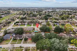 9814 Sageroyal Ln, Houston, TX 77089 - Photo 34