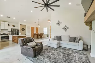 118 Mapleleaf St, Magnolia, TX 77354 - Photo 6