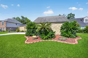 3710 Point Clear Dr, Missouri City, TX 77459 - Photo 4