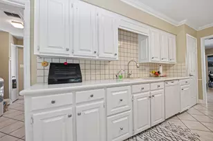 3710 Point Clear Dr, Missouri City, TX 77459 - Photo 10