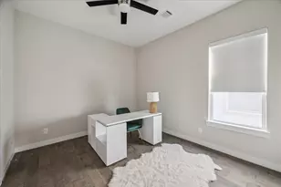 2609 Fountain Key Blvd, Houston, TX 77008 - Photo 16