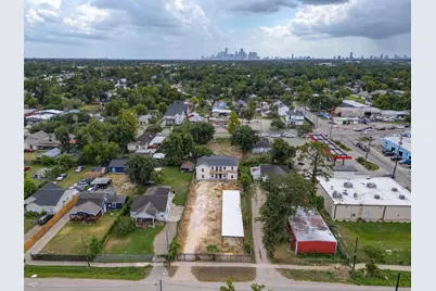 610 Caperton Street #1, Houston, TX 77022 - Photo 22