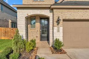1426 Northwood Blf Ln, Pinehurst, TX 77362 - Photo 6