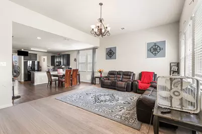 15615 Dahlia Brook Way, Houston, TX 77049 - Photo 8