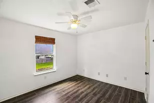 5501 Pecos St, Dickinson, TX 77539 - Photo 24