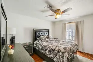 5501 Pecos St, Dickinson, TX 77539 - Photo 14