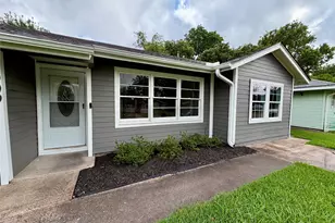 3009 Robinson Blvd, Texas City, TX 77590 - Photo 2