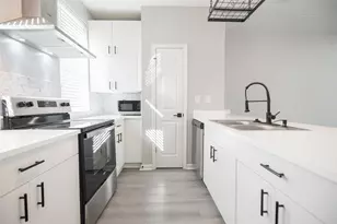 2519 Washington St, Waller, TX 77484 - Photo 8