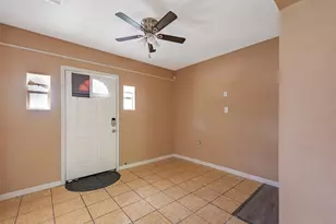 202 Norview Dr, Houston, TX 77022 - Photo 16