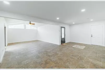 10055 Larston Street, Houston, TX 77055 - Photo 10