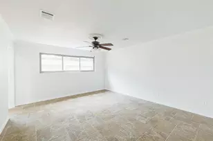 10055 Larston St, Houston, TX 77055 - Photo 20