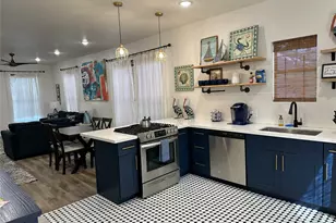 4009 Avenue L, Galveston, TX 77550 - Photo 4