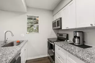 1516 Bay Area Blvd, Houston, TX 77058 - Photo 8