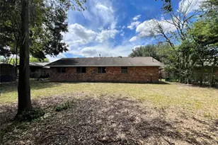 8718 Chipping Ln, Houston, TX 77088 - Photo 30