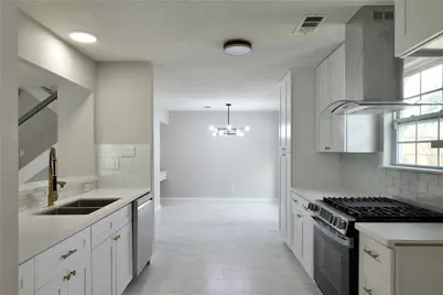 5111 Pinewilde Drive, Houston, TX 77066 - Photo 16