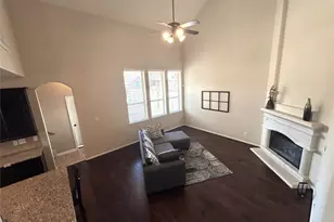 6819 Hunters Trace Ln, Baytown, TX 77521 - Photo 8