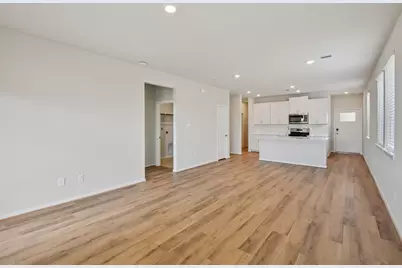 5716 Adamite Way, Houston, TX 77048 - Photo 6