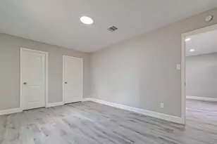 9830 Degas Ln, Houston, TX 77016 - Photo 12