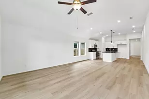 21115 Autumn Heights Dr, Rosharon, TX 77583 - Photo 10
