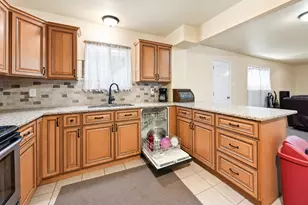 25102 Burrard St, Spring, TX 77373 - Photo 2