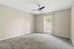 426 Eastwood Dr, New Caney, TX 77357 - Photo 16